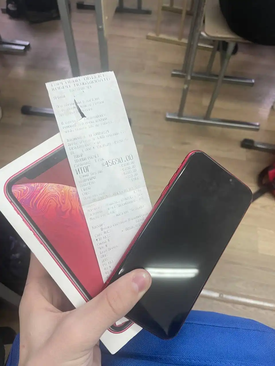 iPhone XR с неработающим Face ID и камерой