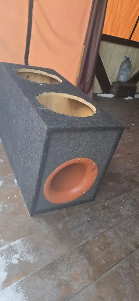 Продажа короба с мачетами D12V2