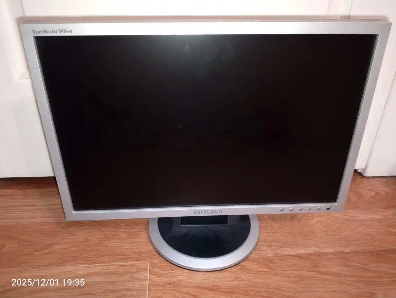 Отдам даром рабочий