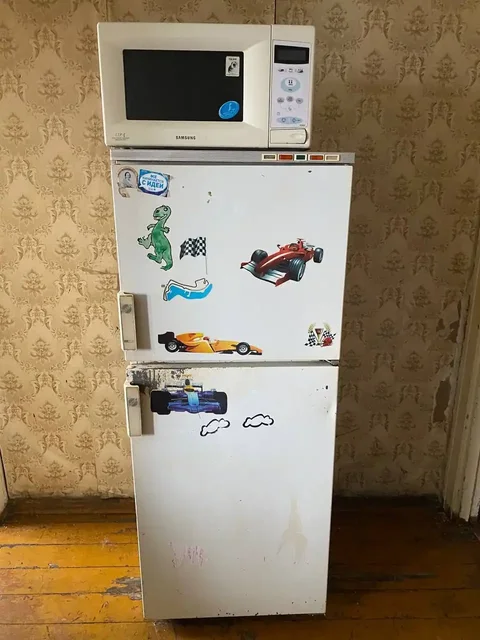 Продажа холодильника и микроволновой печи на запчасти - Барахолка в Новокузнецк