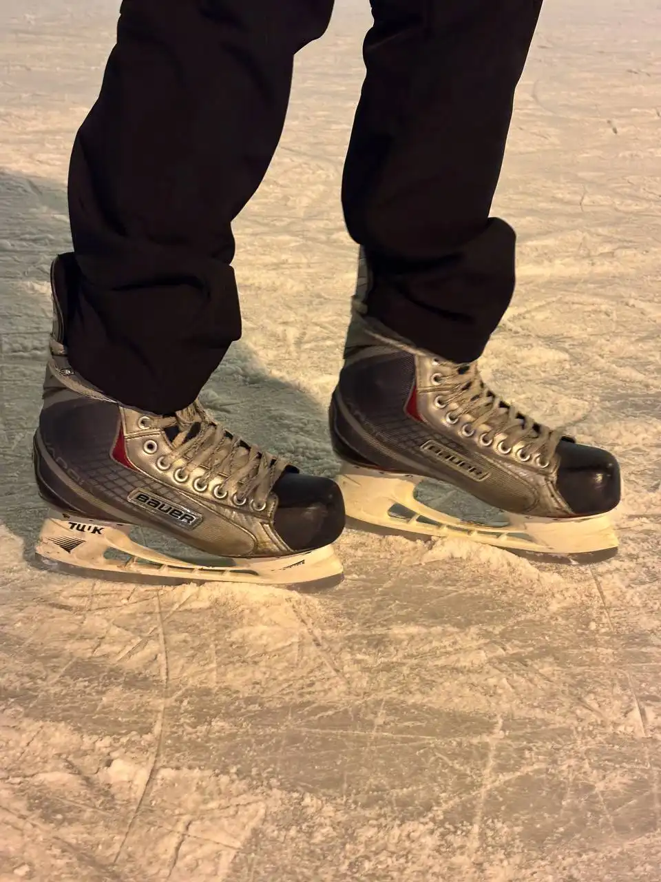 Продам коньки Bauer Vapor x30