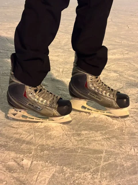 Продам коньки Bauer Vapor x30 - частное объявление в Новокузнецк