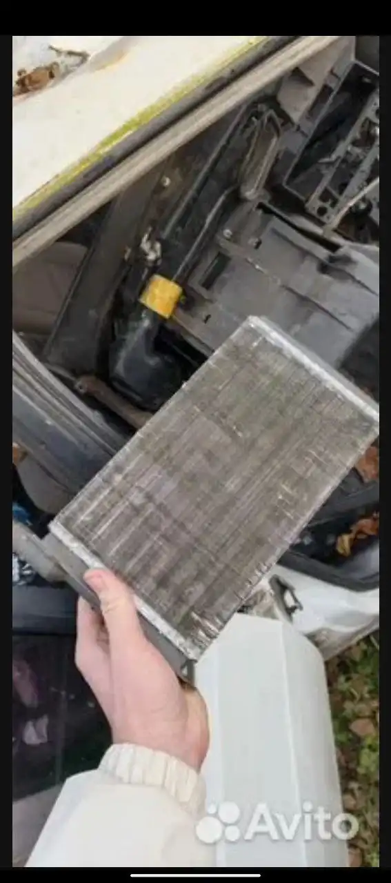 Продажа запчастей для ВАЗ 21099 и 2115