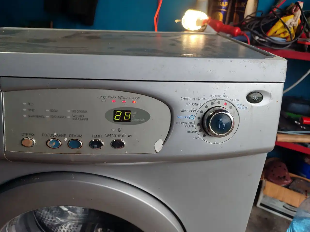 Продам новые подшипники и сальник 7К