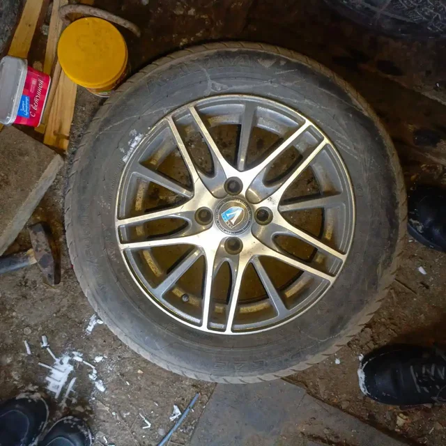 Продажа литья 14, разболтовка 4х98 - Запчасти в Новокузнецк