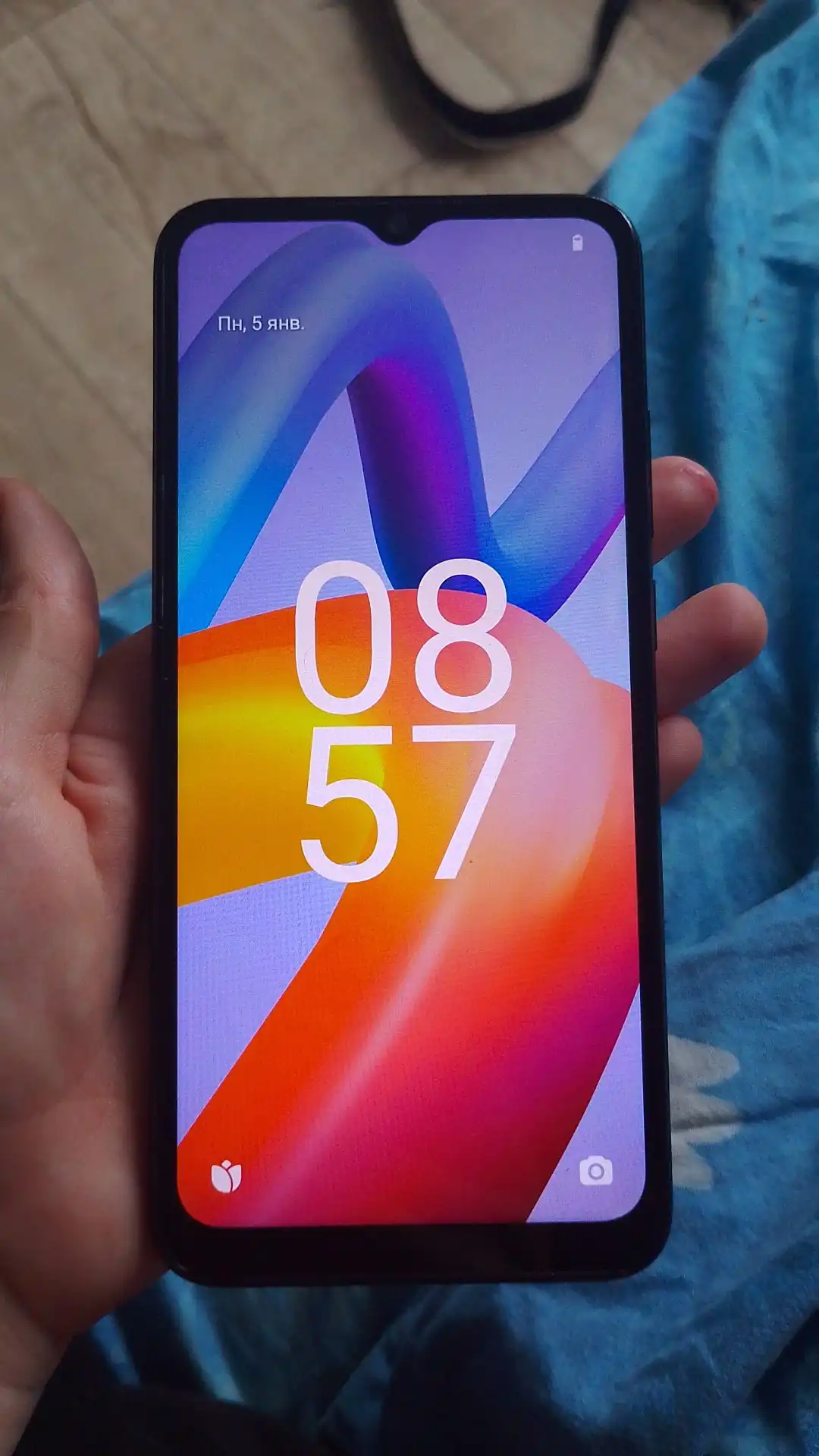 Продажа телефона Redmi A2+ 3/64 в отличном состоянии