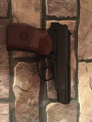 Продажа пневматики с пульками в Орджоникидзевском районе - Хобби и отдых в Новокузнецк