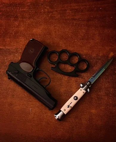 Продажа кастета и стилета - Обувь в Новокузнецк