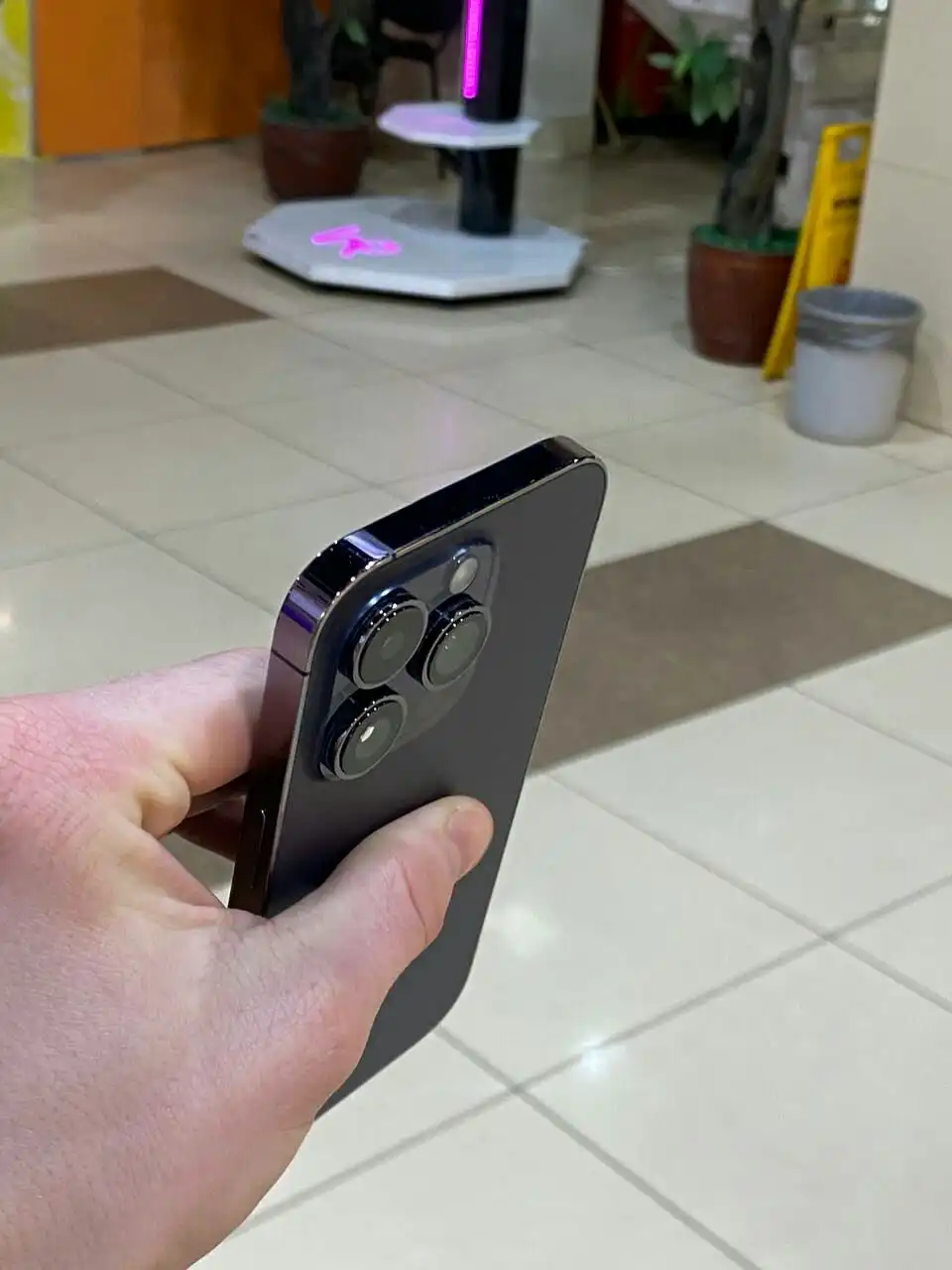 Айфон 14 Pro с неработающим контроллером - Смартфоны (Электроника) в Новокузнецк