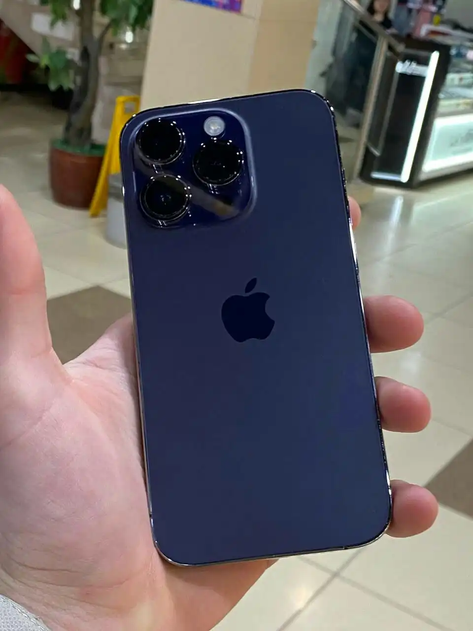 Айфон 14 Pro с неработающим контроллером - Смартфоны (Электроника) в Новокузнецк