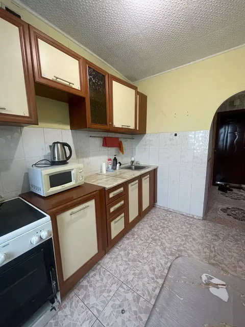 Сдается 3-х комнатная квартира на длительный срок в Кузнецком районе - Квартиры в Новокузнецк