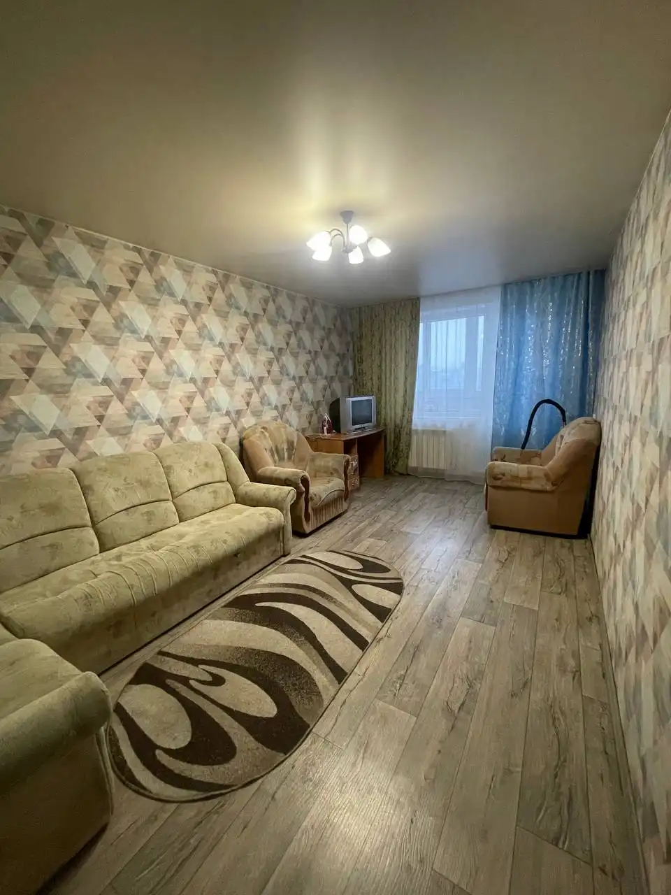 Сдается 3-х комнатная квартира на длительный срок в Кузнецком районе - Аренда квартир (Недвижимость) в Новокузнецк