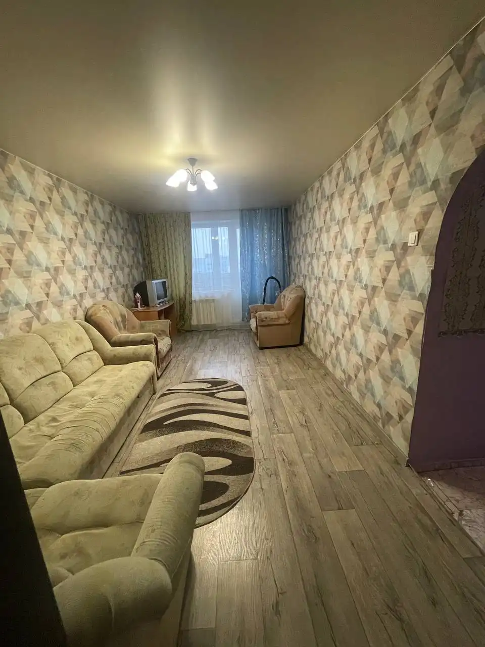 Сдается 3-х комнатная квартира на длительный срок в Кузнецком районе - Аренда квартир (Недвижимость) в Новокузнецк