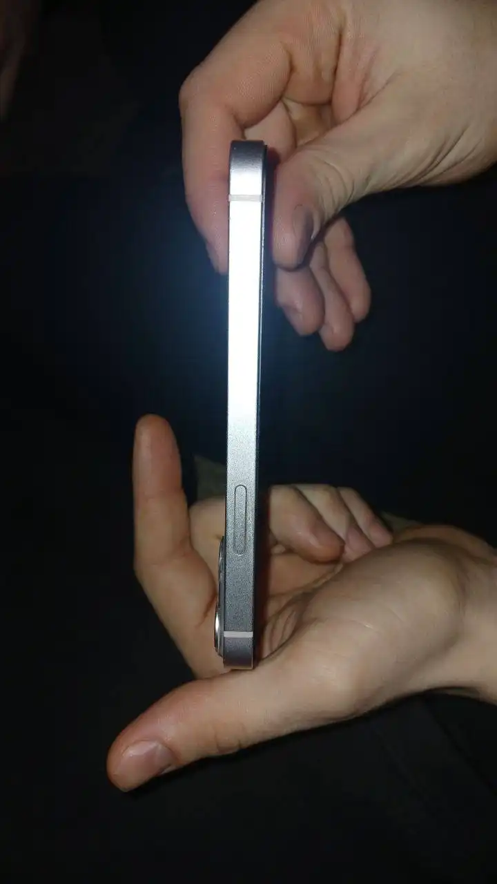 Продам iPhone 13 Mini в розовом цвете - Смартфоны (Электроника) в Новокузнецк