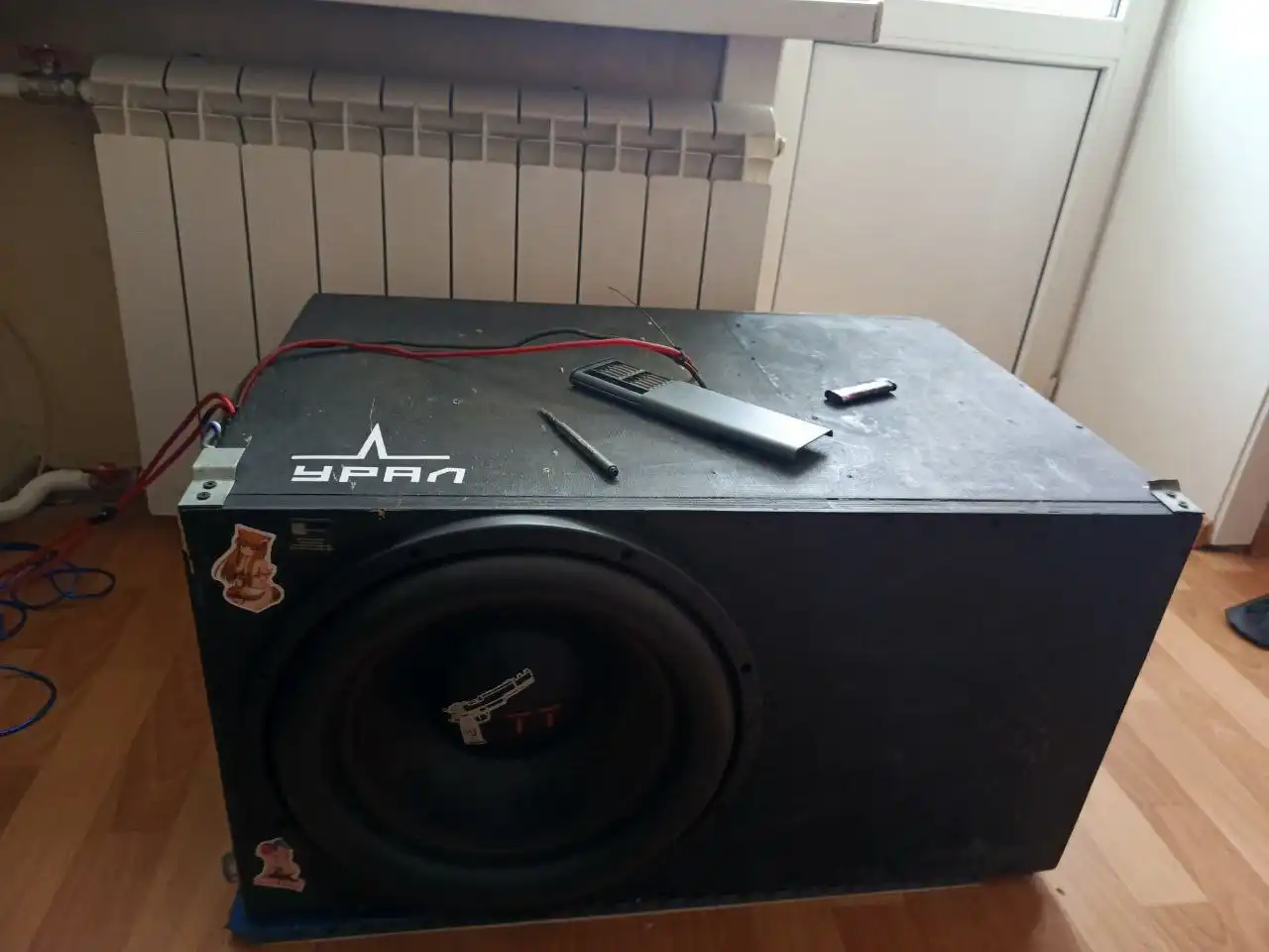 Продам саб Урал тт 15 и усилитель АВАТАР ATU-500.10 - Автозвук (Электроника) в Новокузнецк