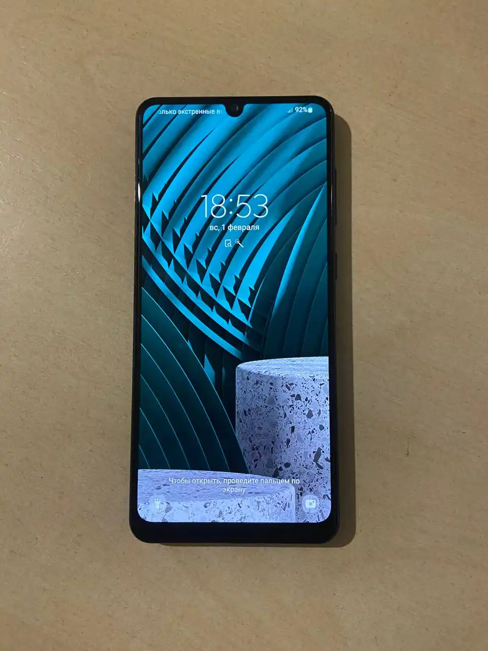 Продажа смартфонов Infinix Hot 40 pro и Samsung A31 с царапинами - Смартфоны (Электроника) в Новокузнецк