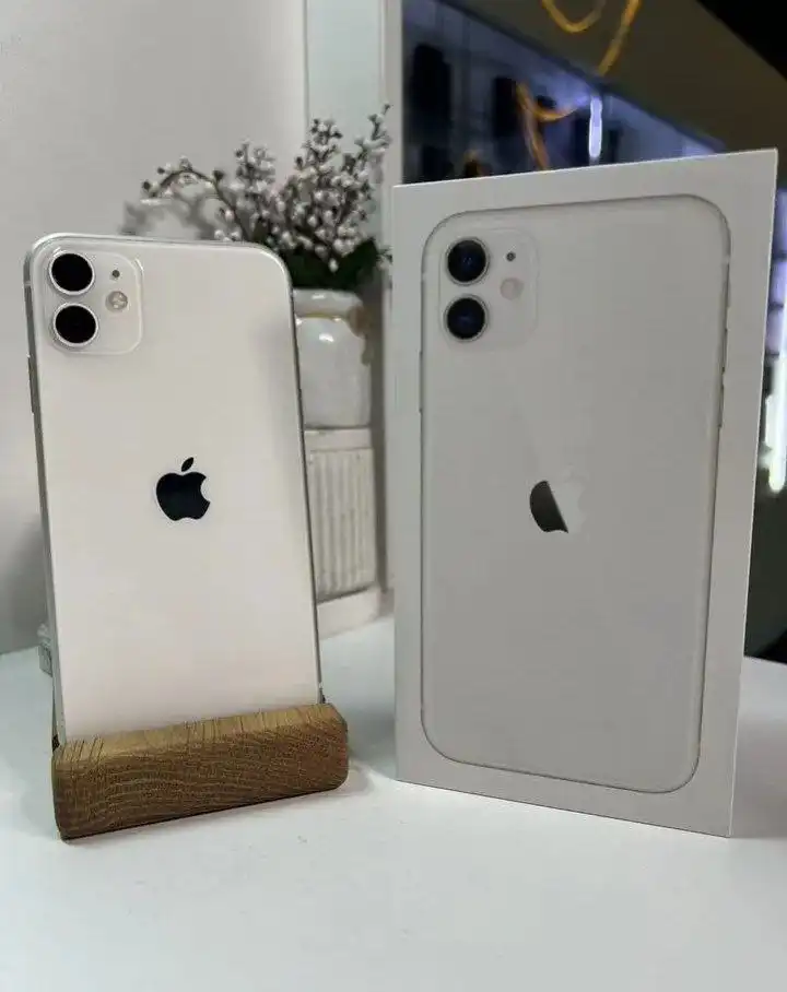Продам iPhone 11 128 ГБ в идеальном состоянии - Смартфоны (Электроника) в Казань