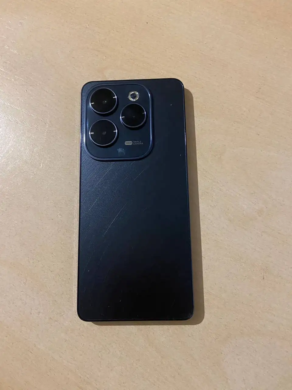 Продам Infinix Hot 40 pro 8/256 с мелкими царапинами на экране - Смартфоны (Электроника) в Новокузнецк