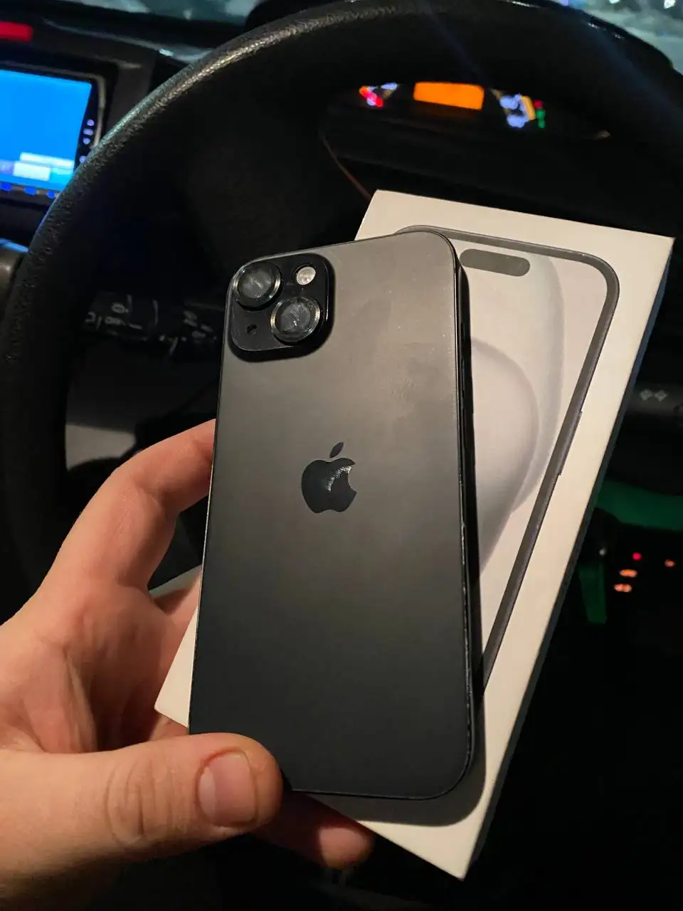 iPhone 15 128GB и iPhone 11 Pro Max 256GB - Смартфоны (Электроника) в Новокузнецк