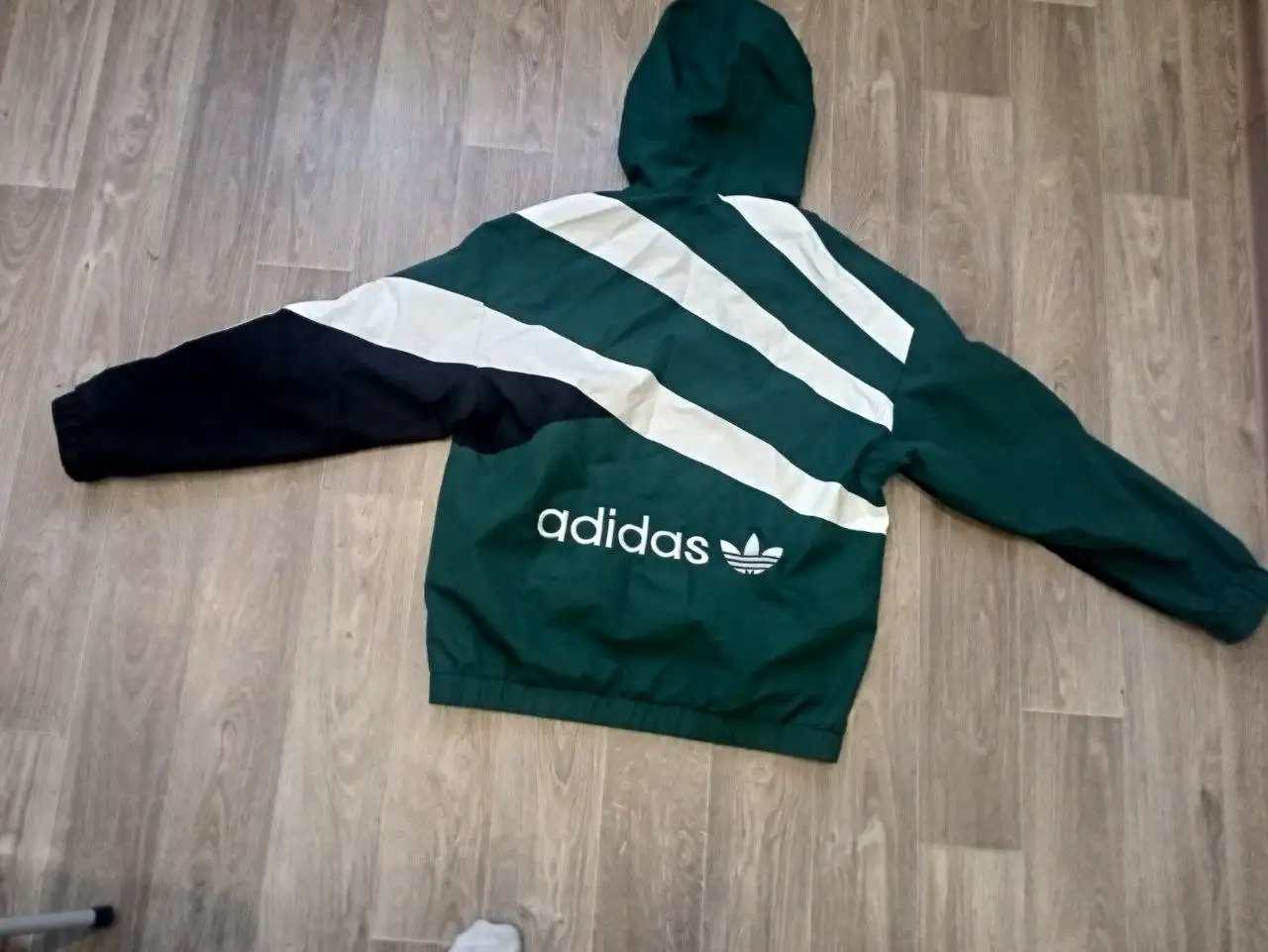 Продам олимпику adidas - Спортивная одежда (Одежда) в Новокузнецк