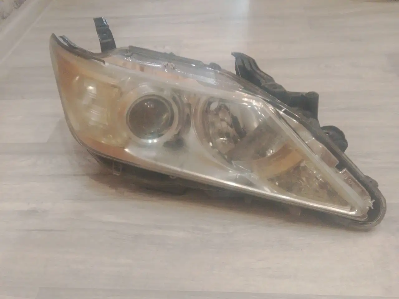 Фары Camry XV50 б/у для ремонта - Автосвет (Запчасти) в Новокузнецк