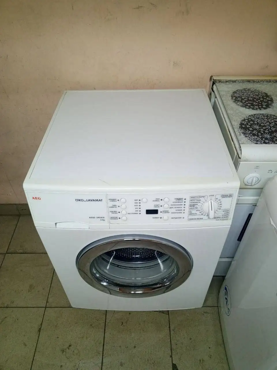 Стиральная машина AEG 6 кг, 1400 об/мин, гарантия 3 мес - Электроника (Барахолка) в Новокузнецк