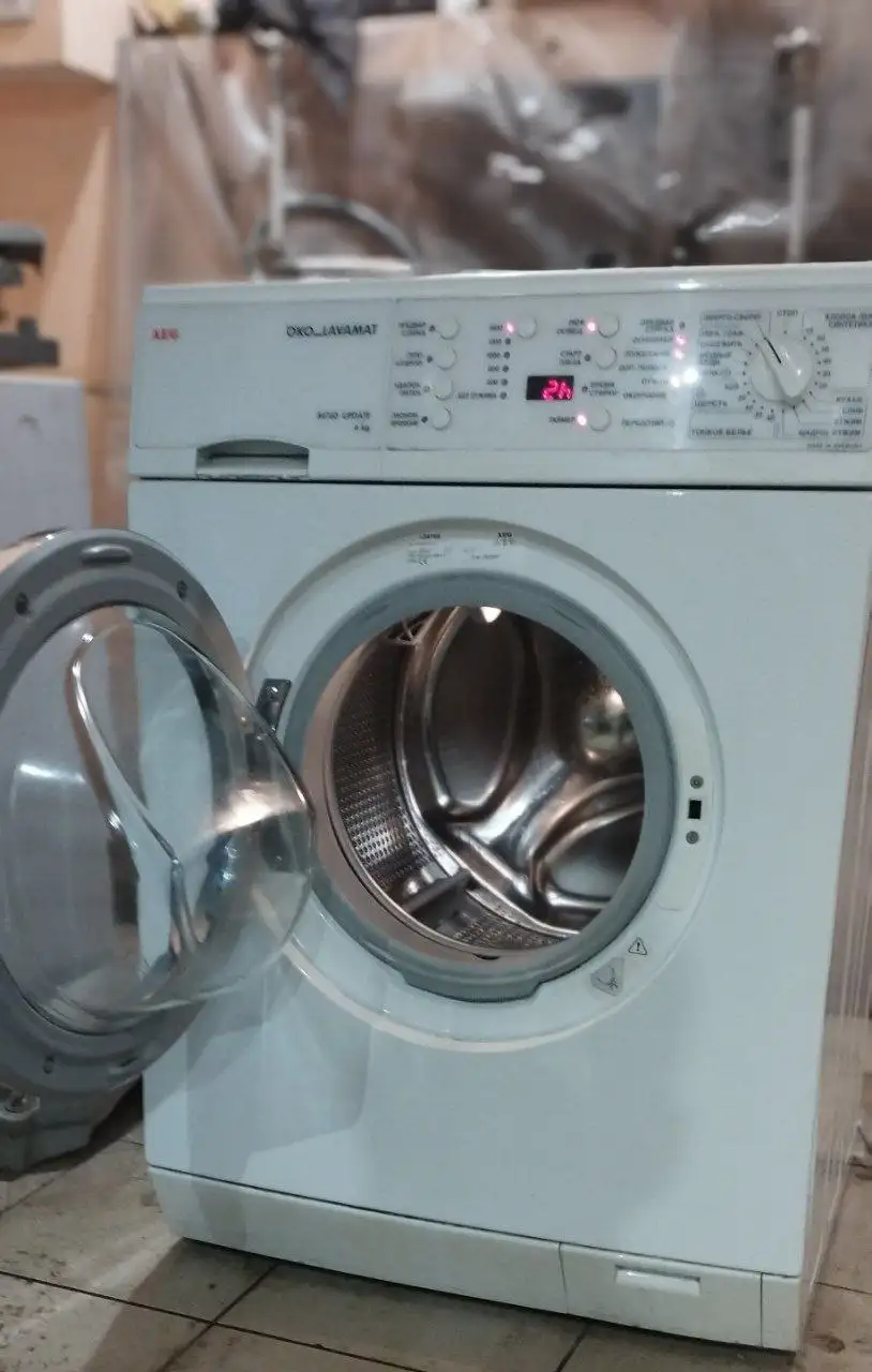 Стиральная машина AEG 6 кг, 1400 об/мин, гарантия 3 мес - Электроника (Барахолка) в Новокузнецк