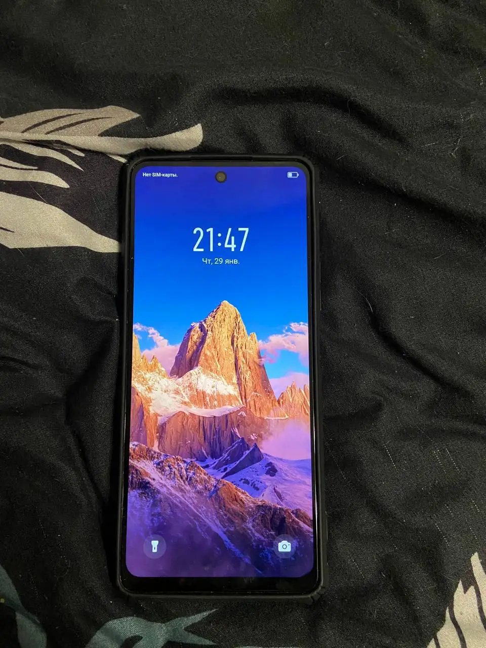 Продажа iPhone 11 64GB и Infinix HOT 40 Pro 8/256 - Смартфоны и телефоны (Электроника) в Новокузнецк