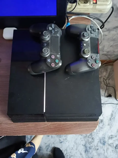 Обмен PS4 с играми на ноутбук - Продукты питания в Новокузнецк