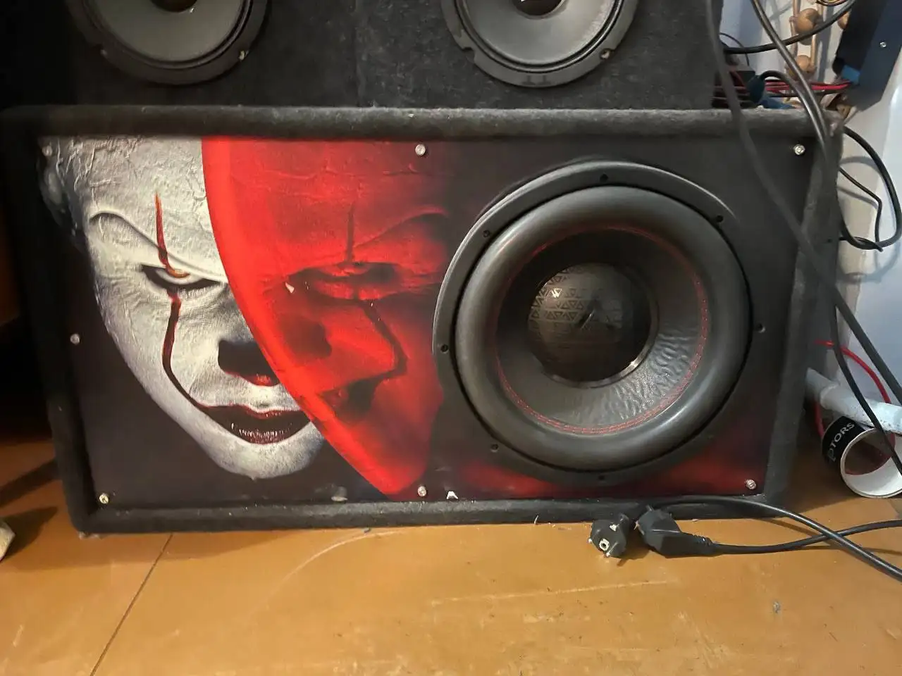 Продажа сабвуфера и колонок - Аудиотехника (Электроника) в Новокузнецк