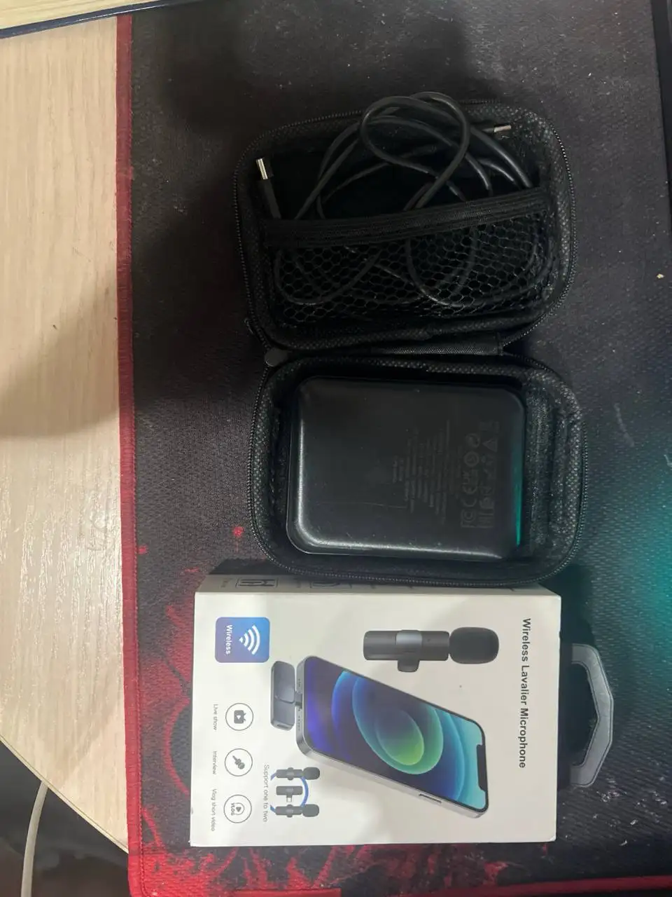 Продажа микрофона петличного и повербанка - Аудиотехника (Электроника) в Новокузнецк