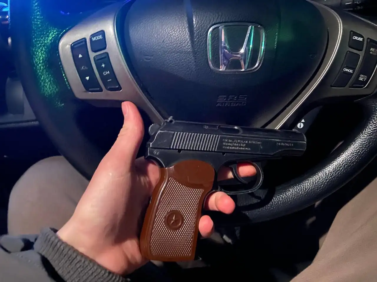 Продам газовый пистолет - Оружие и средства самообороны (Барахолка) в Новокузнецк