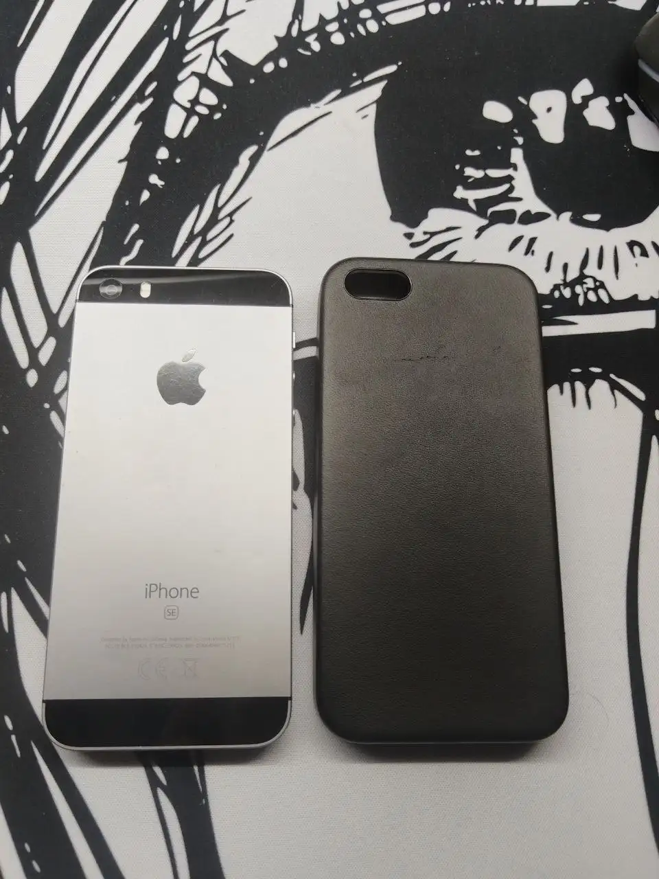 Продажа iPhone 32GB в идеальном состоянии - Смартфоны и телефоны (Электроника) в Новокузнецк