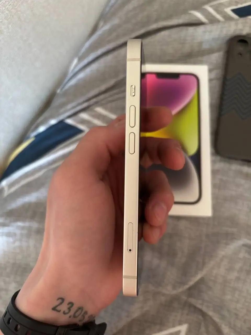 Продам айфон 14 128гб - Смартфоны (Электроника) в Новокузнецк