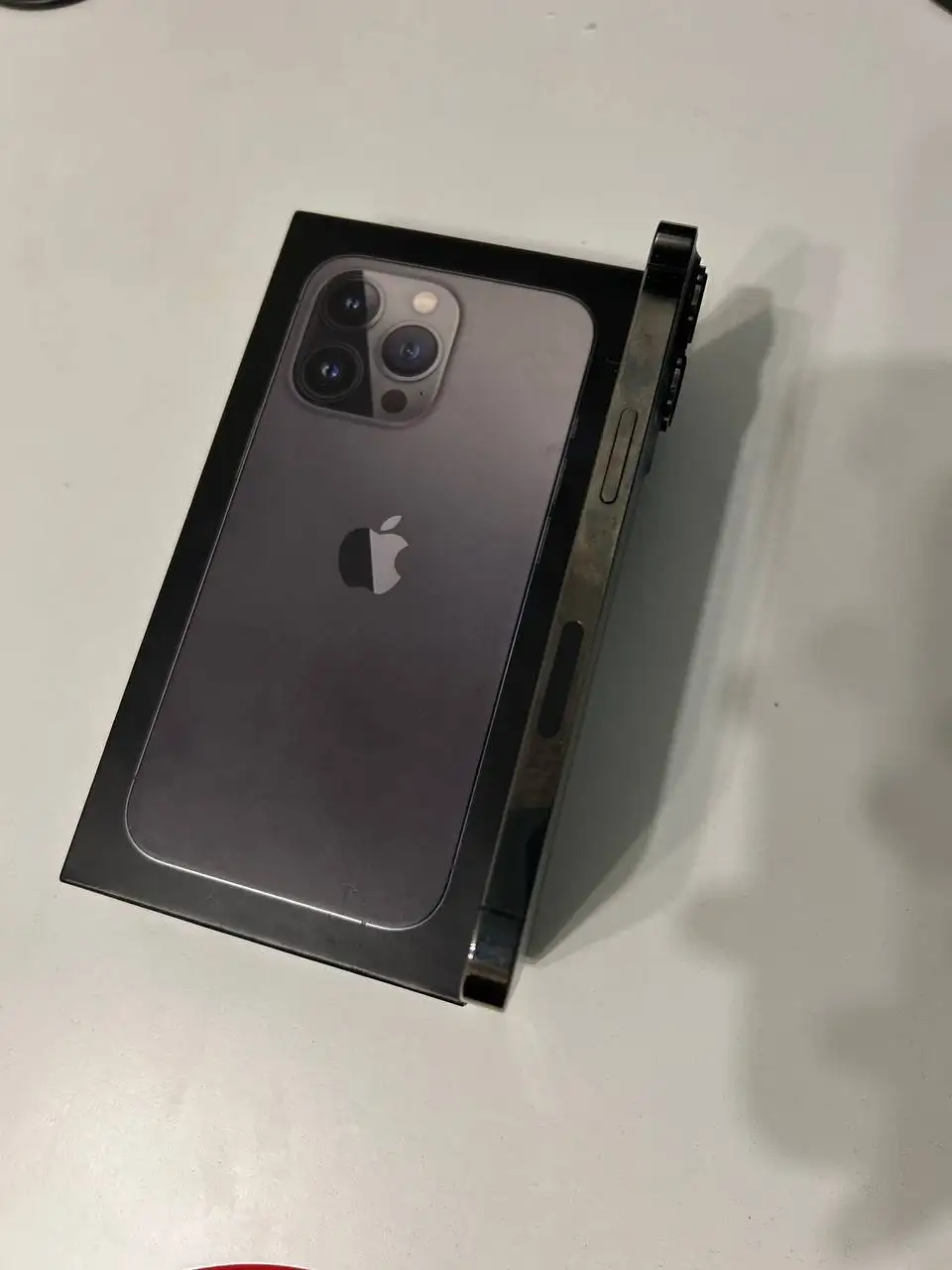 Продам айфон 13 про 128 gb в хорошем состоянии - Смартфоны (Электроника) в Новокузнецк