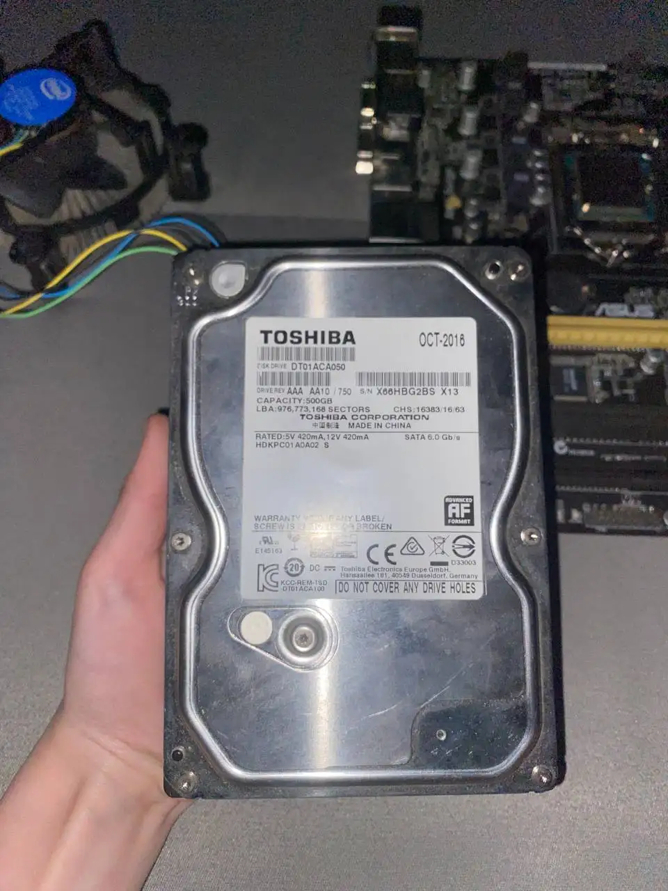 Продам плату ASUS с диском, процессором и кулером - Компьютерные комплектующие (Электроника) в Новокузнецк