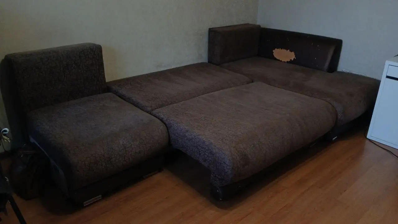 Продам диван с подушками - Мебель (Барахолка) в Новокузнецк