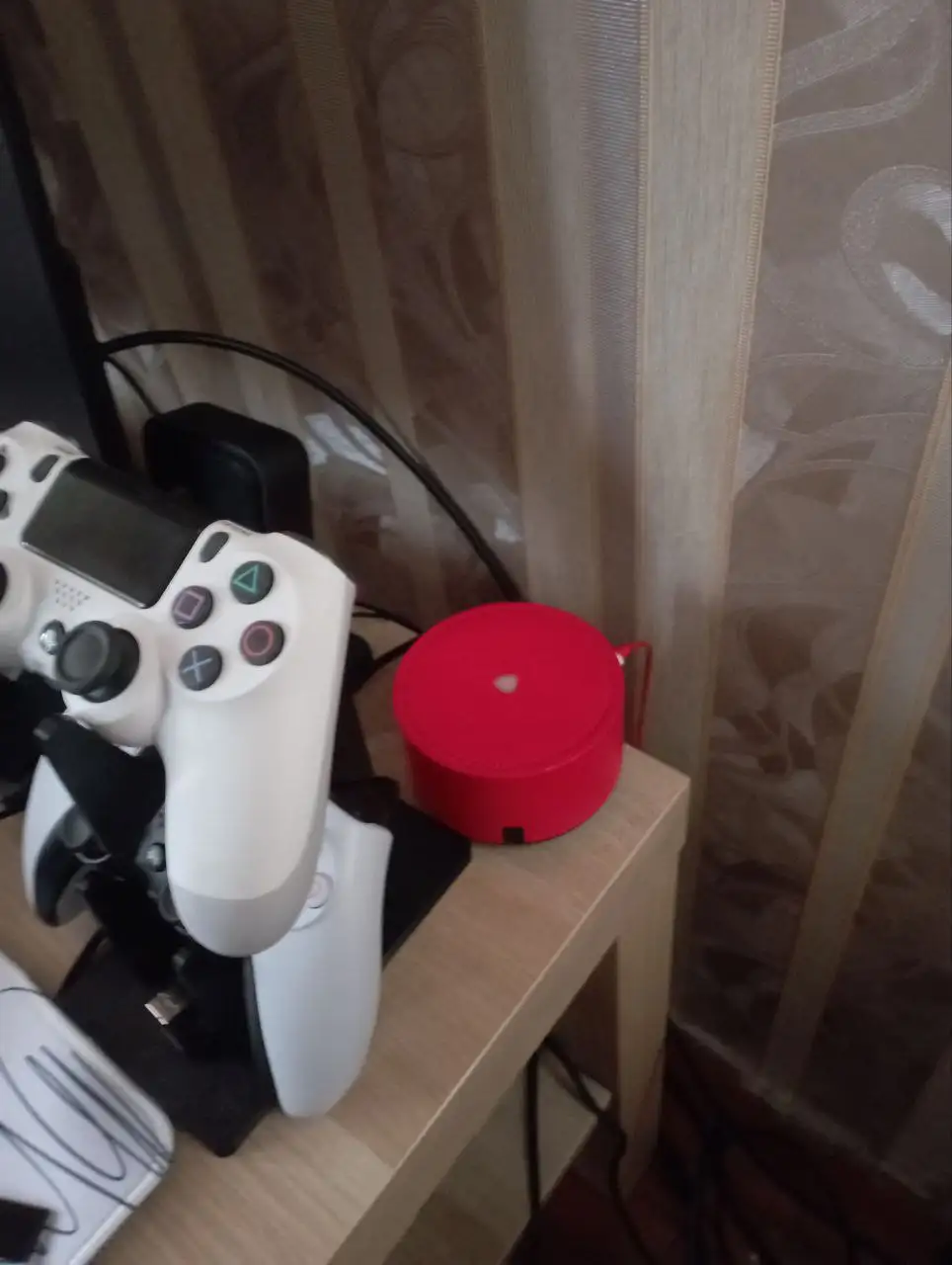 Яндекс станция лайт с умной розеткой - Умные колонки/голосовые помощники (Электроника) в Новокузнецк