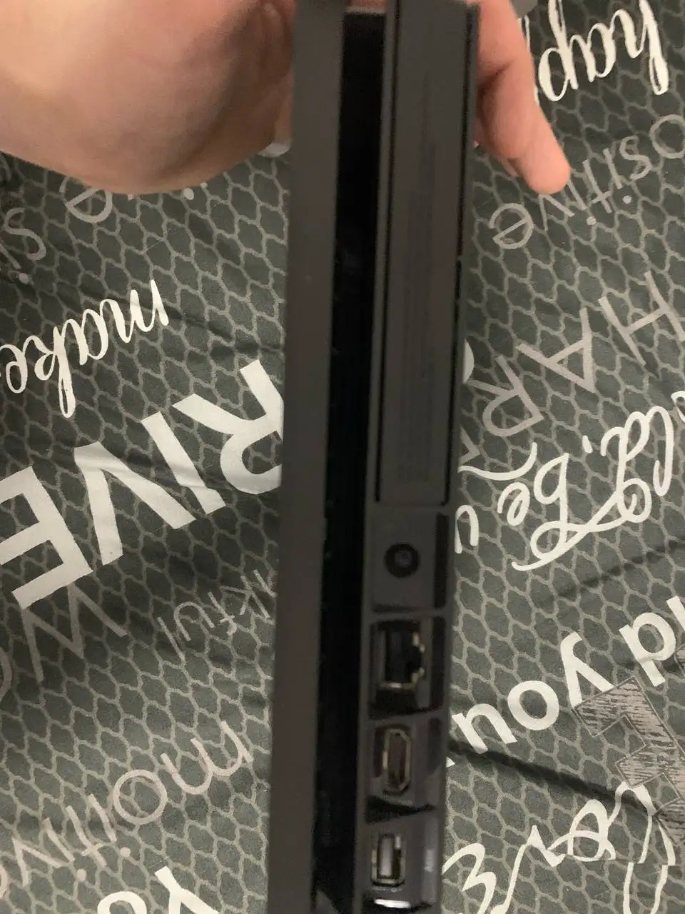 Продажа PlayStation 4 Slim 1TB - Игровые консоли и приставки (Электроника) в Новокузнецк