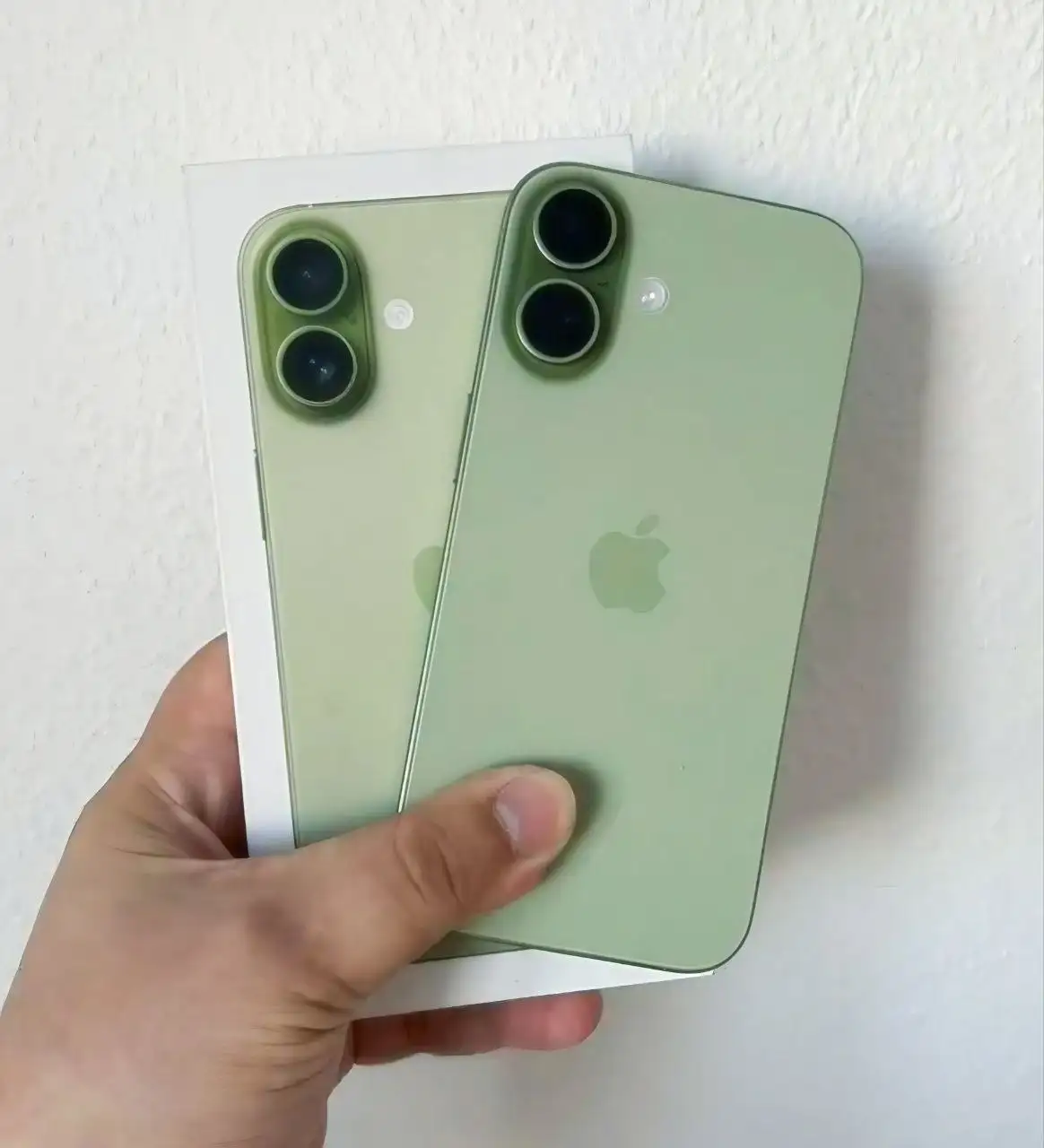 iPhone 17 256GB в отличном состоянии - Смартфоны (Электроника) в Новокузнецк