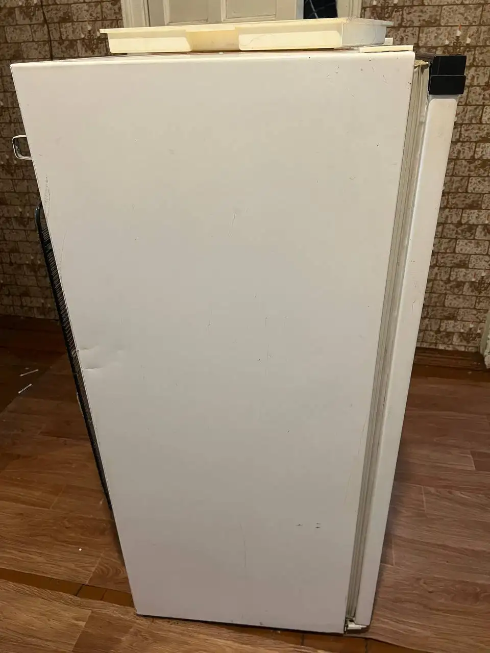 Холодильник на запчасти - Барахолка в Новокузнецк