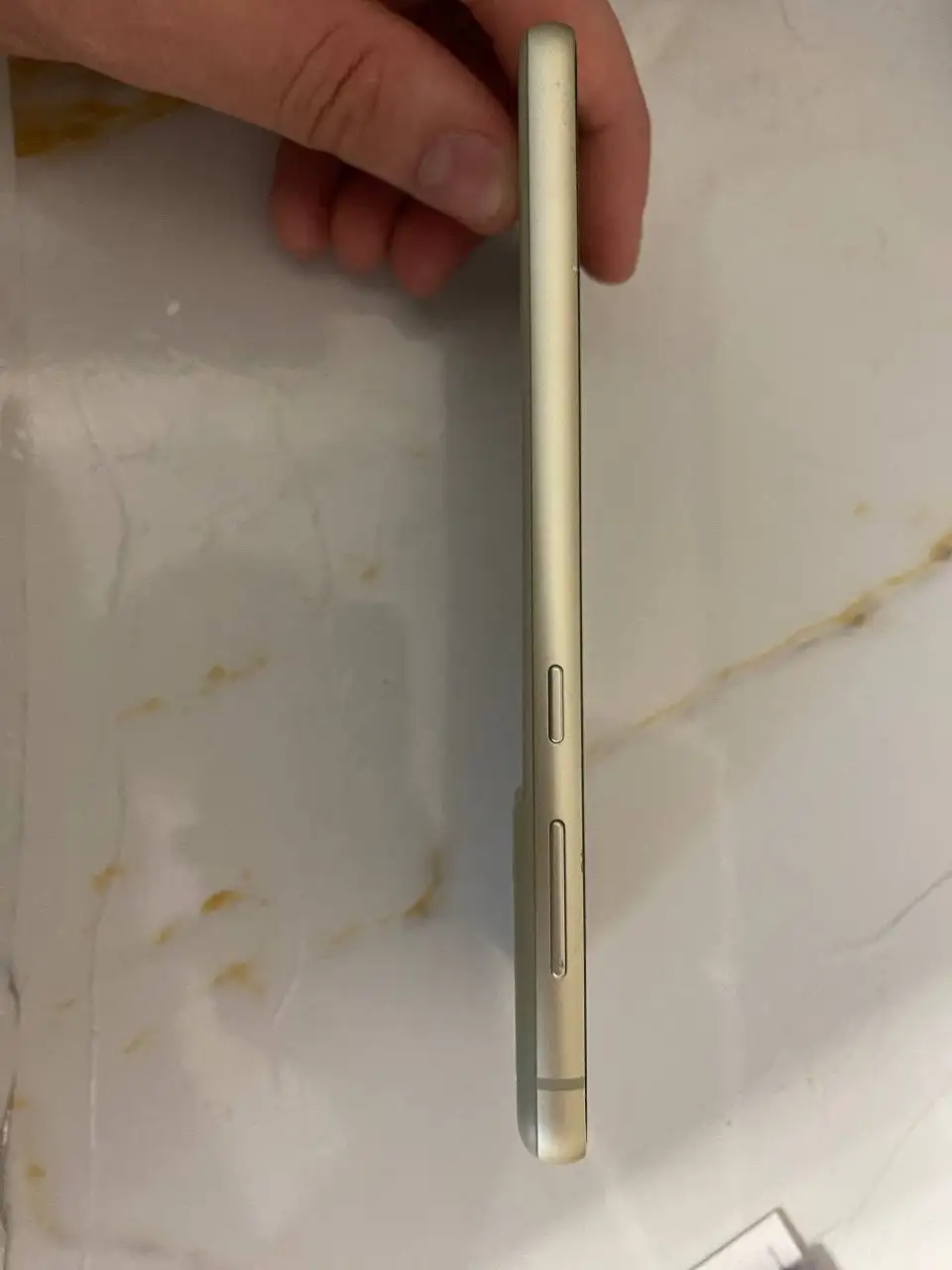 Продам телефон с коробкой и чехлом - Телефоны (Электроника) в Новокузнецк