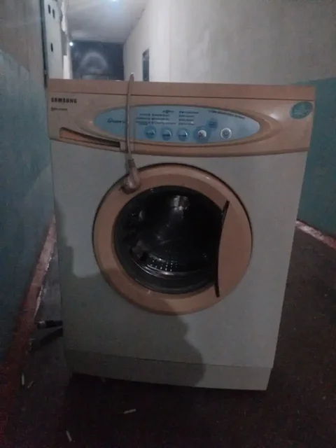 Продам стиральную машину на запчасти - частное объявление в Новокузнецк