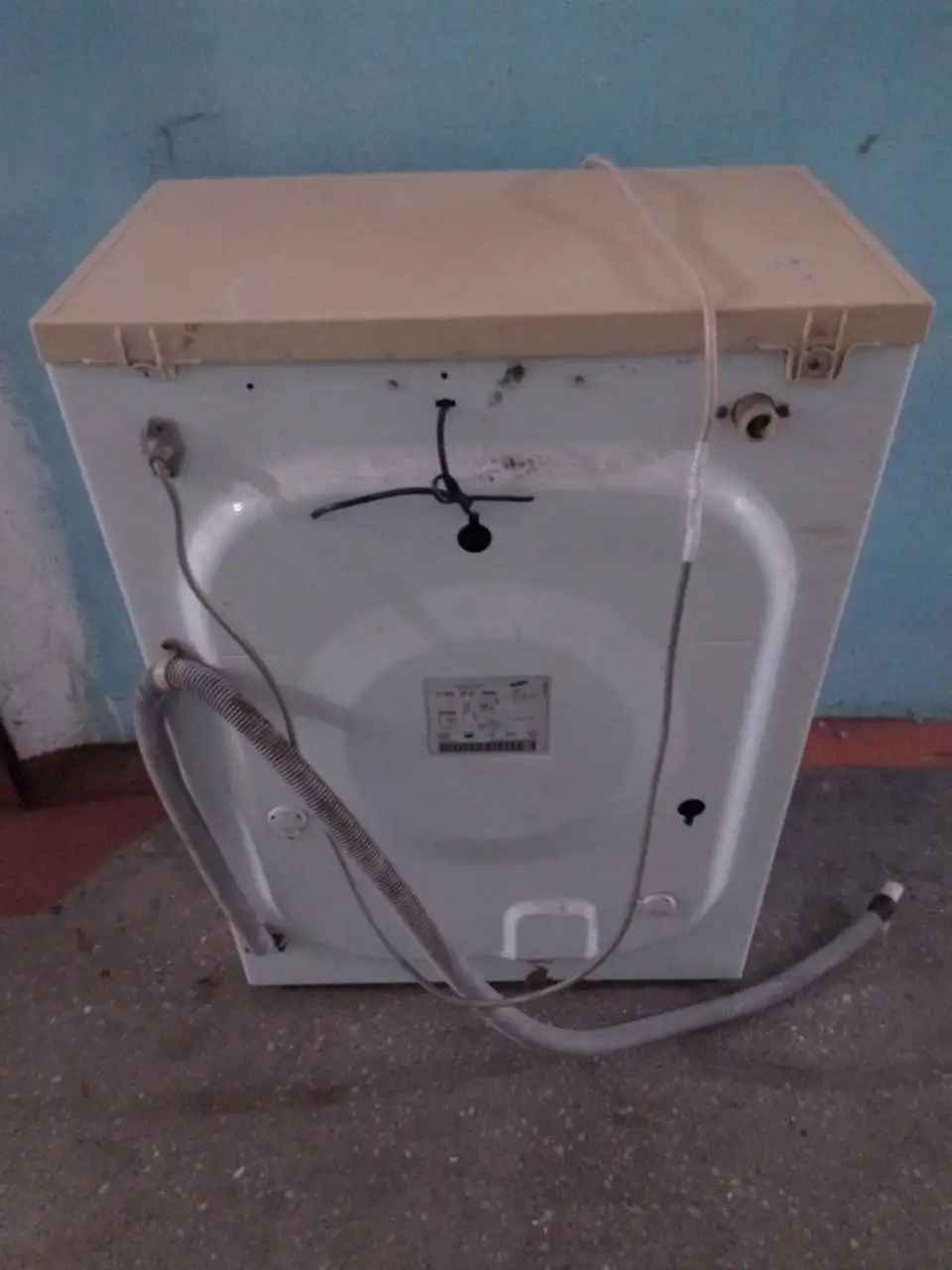 Продам стиральную машину на запчасти - Запчасти (Барахолка) в Новокузнецк