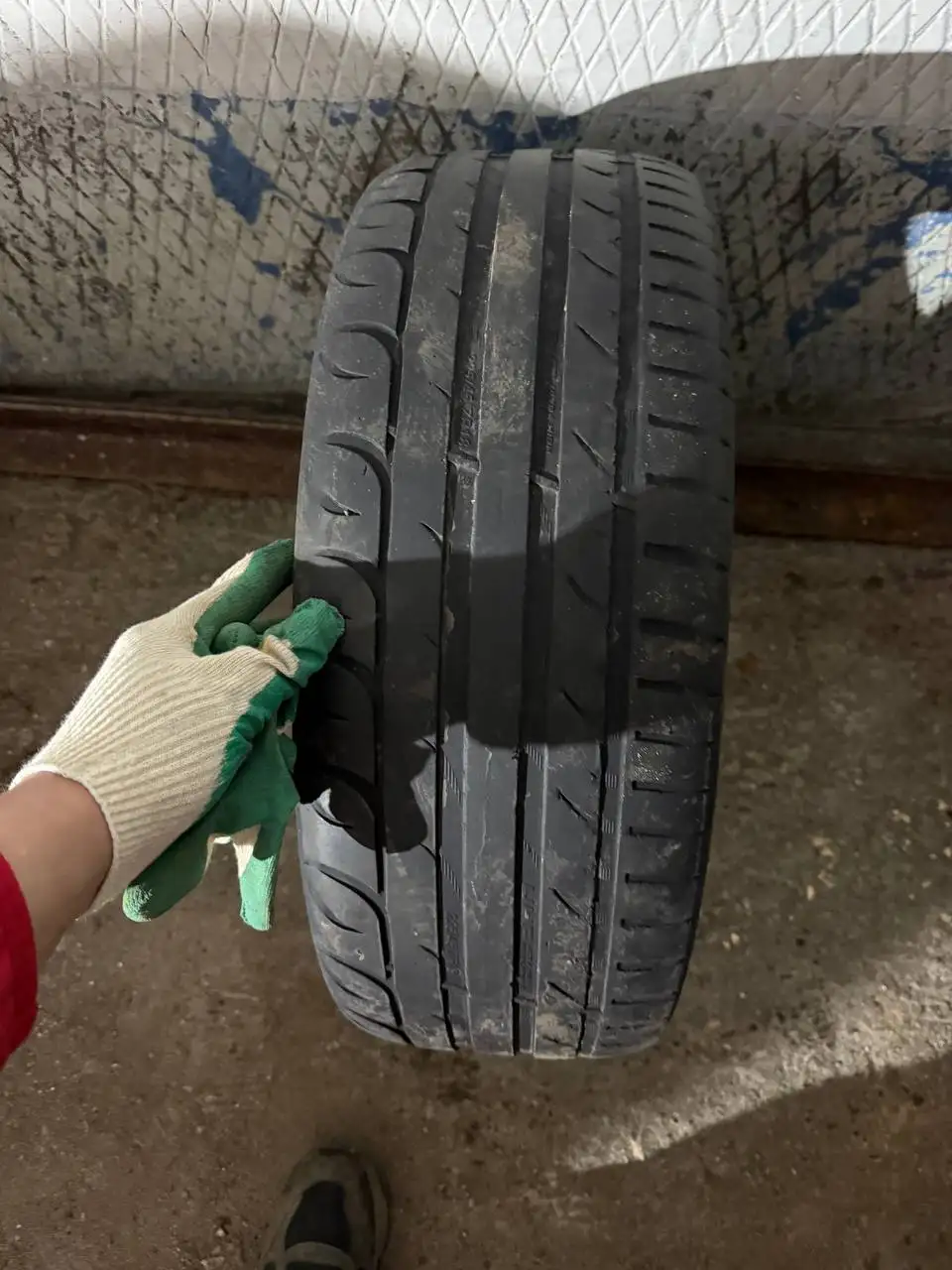 Продажа резины и дисков на лето - Автозапчасти (Барахолка) в Новокузнецк