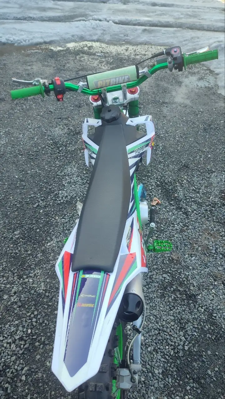 Продажа новых питбайков зеленого и оранжевого цвета - Барахолка в Новокузнецк