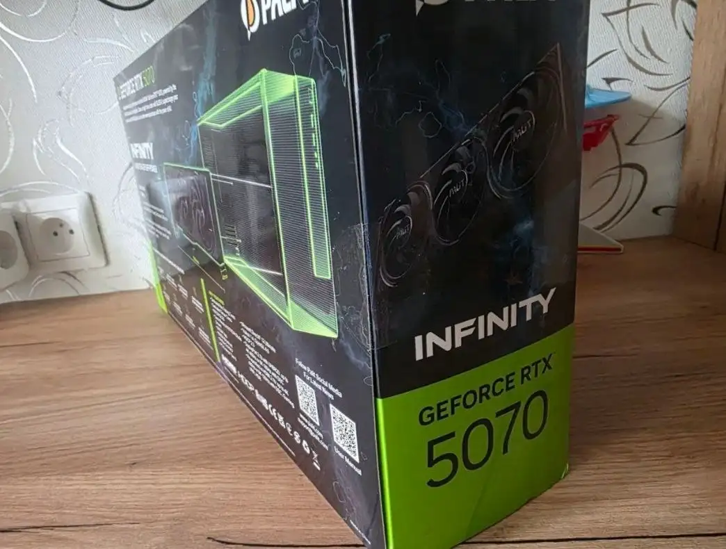 Продам видеокарту RTX 5070 12GB - Компьютерные комплектующие (Электроника) в Жиганск