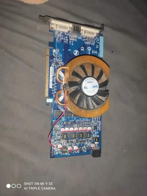 Продажа книги 4 шкаф и видеокарты - Лодочные моторы в Новокузнецк