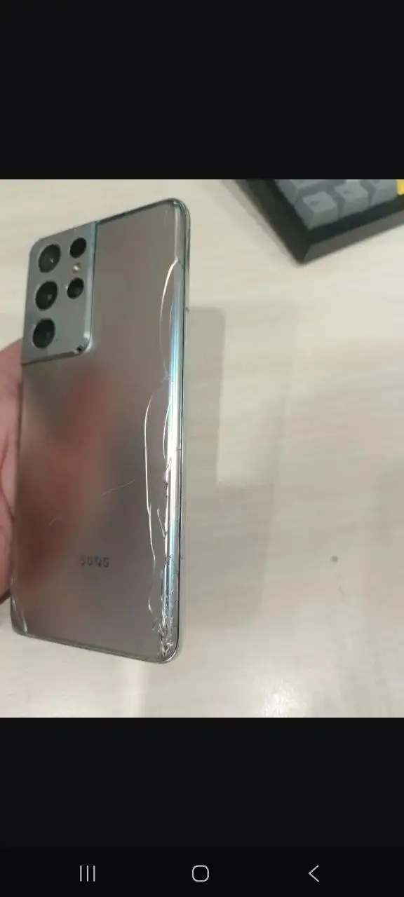 Продам Samsung S21 Ultra с повреждениями - Смартфоны (Электроника) в Новокузнецк