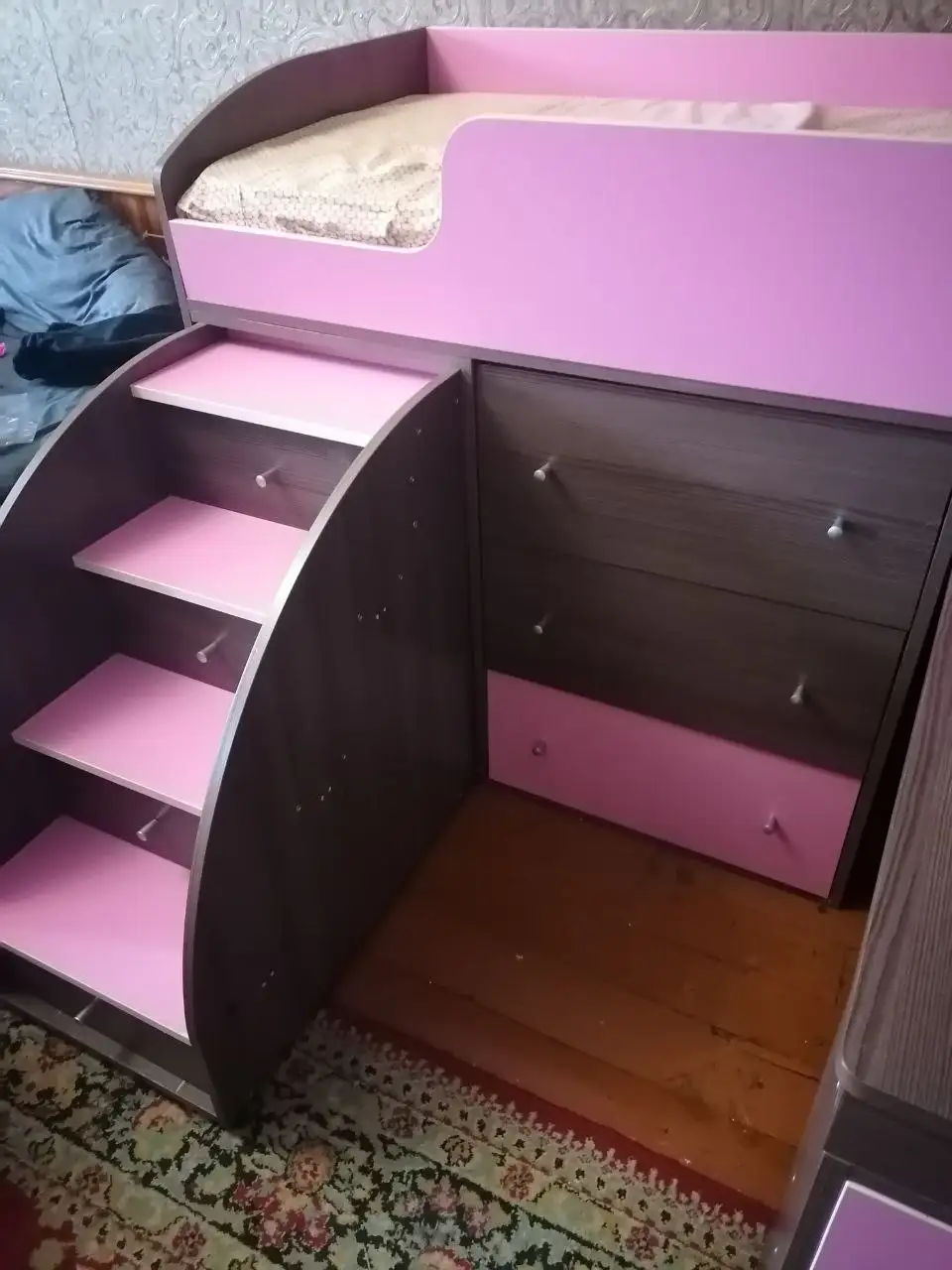 Продажа детской кровати с матрасом в Новокузнецке - Детская мебель (Товары для детей) в Новокузнецк